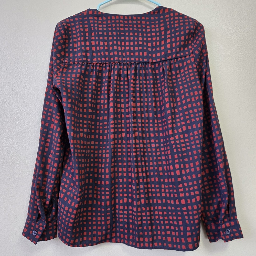 COLLECTIVE CONCEPTS Burgundy Navy Geometric Print Pull On V-Neck Blouse Size S - Picture 7 of 11